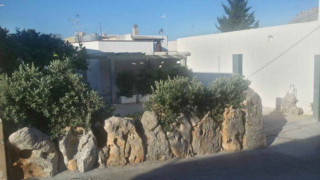 La Casa Dei Nonni Bed & Breakfast Custonaci Exterior photo
