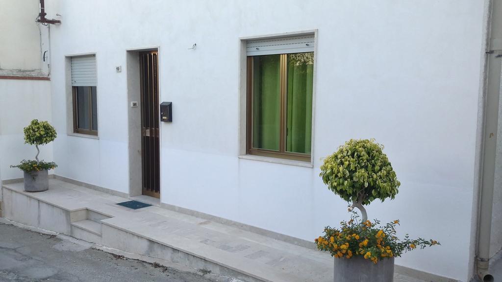 La Casa Dei Nonni Bed & Breakfast Custonaci Exterior photo